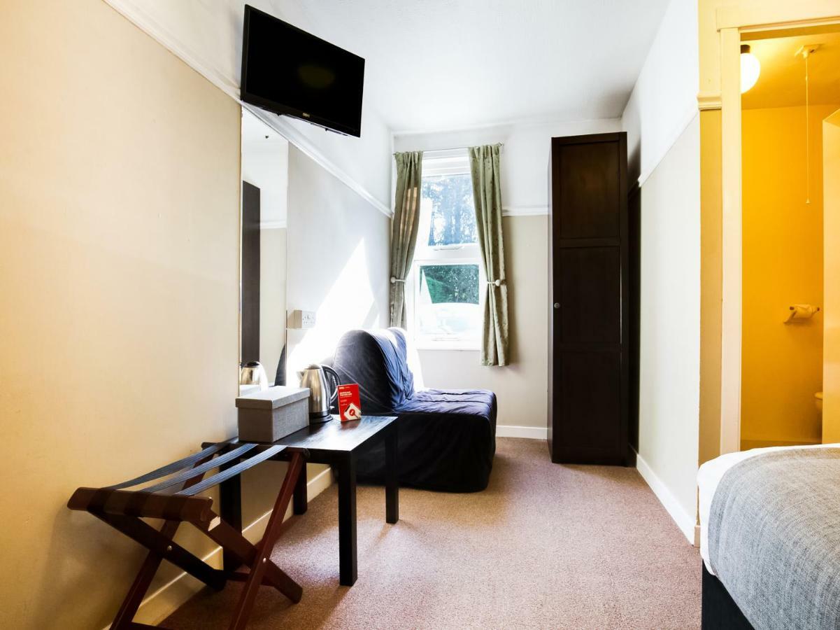 Auld Mill House Hotel Дънфърмлин Екстериор снимка